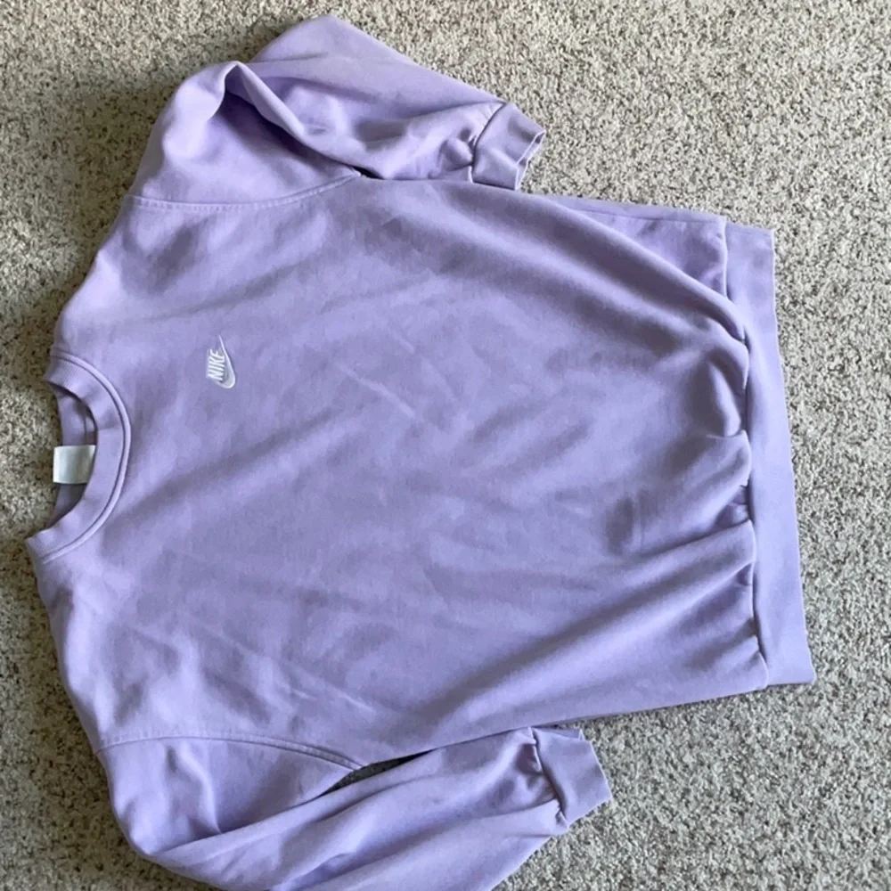 Nike soft lilac